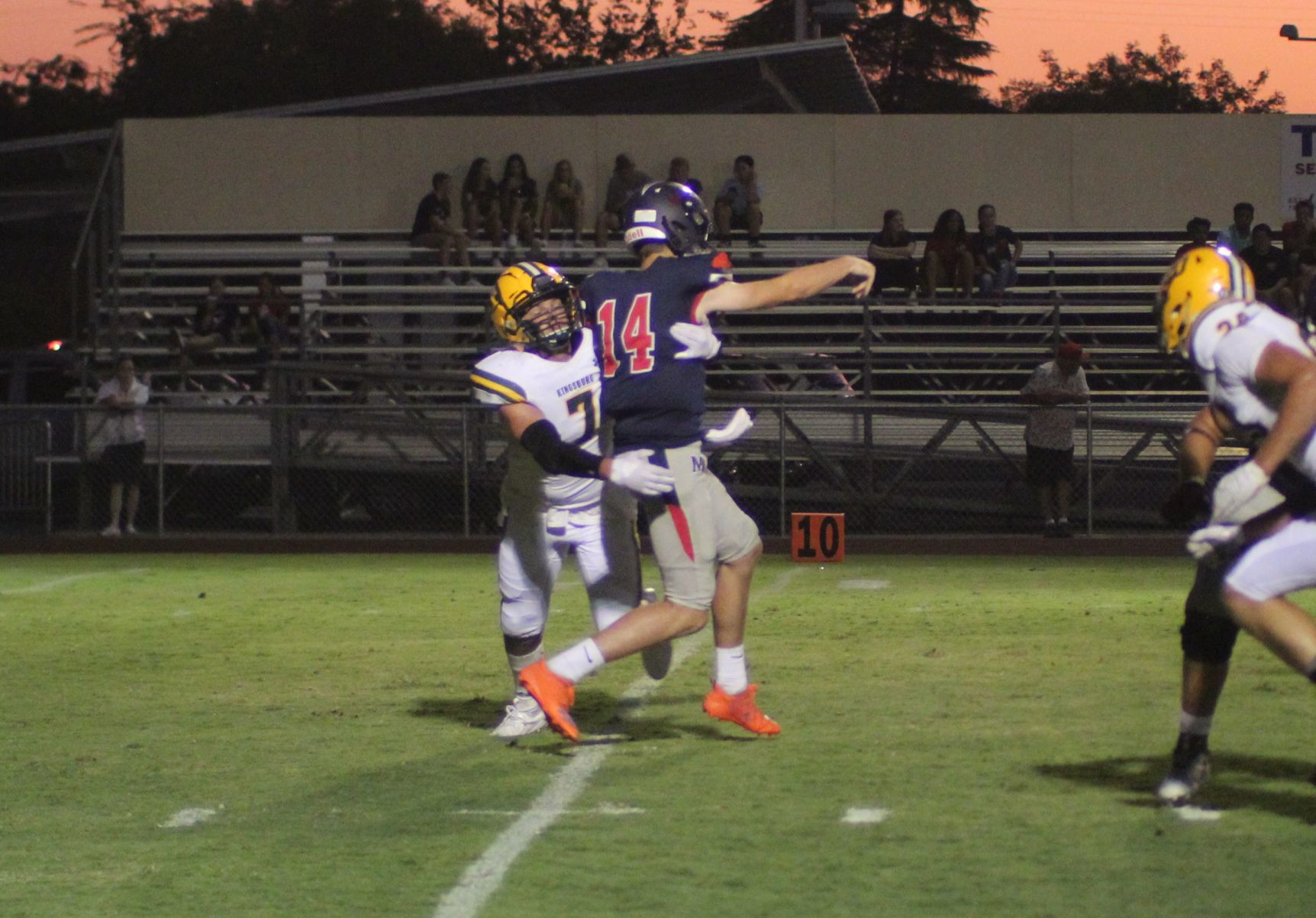 Vikings upset San Joaquin Memorial